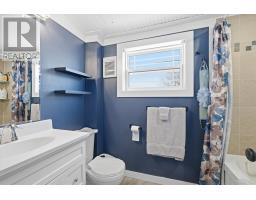 7 Clements Road thumbnail 16
