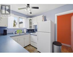 7 Clements Road thumbnail 21