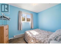7 Clements Road thumbnail 24