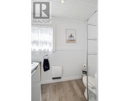 7 Clements Road thumbnail 19
