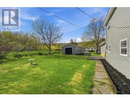 7 Clements Road thumbnail 28