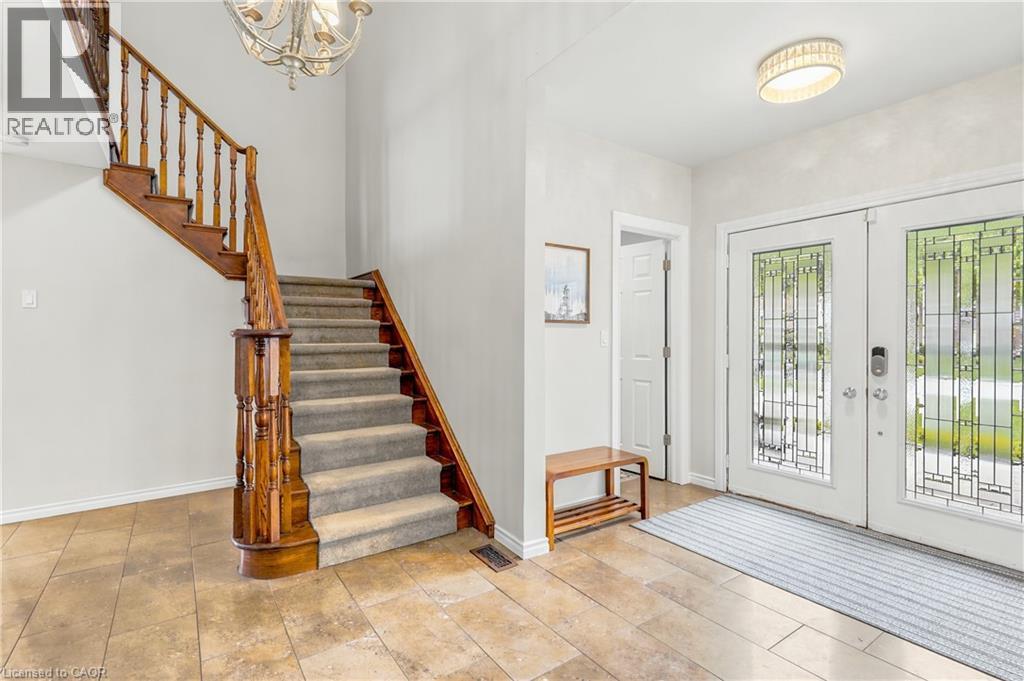 14 LESLIE Drive - 6