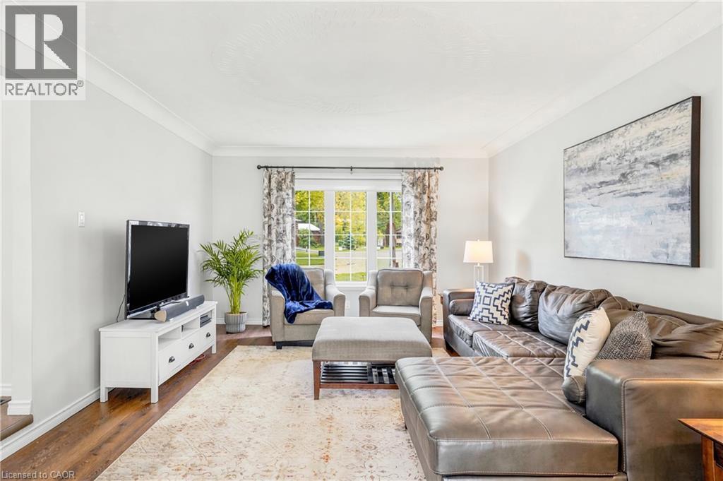 14 LESLIE Drive - 7