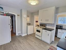 402 Richhill Avenue E, Elkhorn, MB R0M0N0 Photo 12