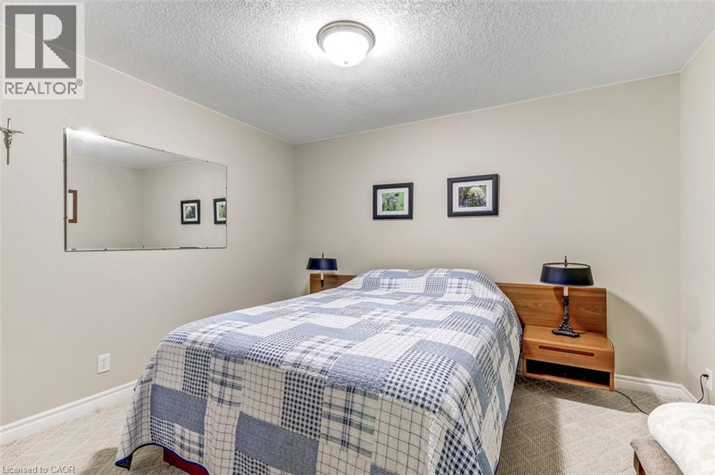 447 QUEEN Street S - Image 22