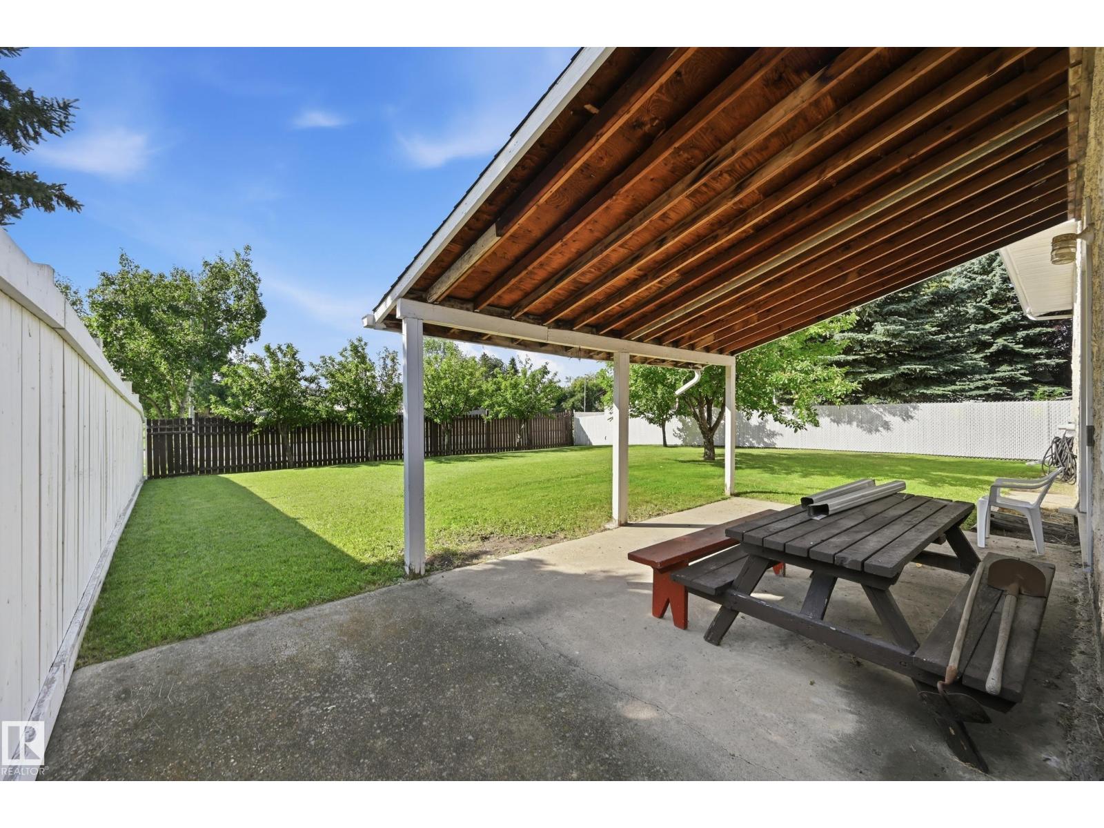 8119 24 AV NW - 30