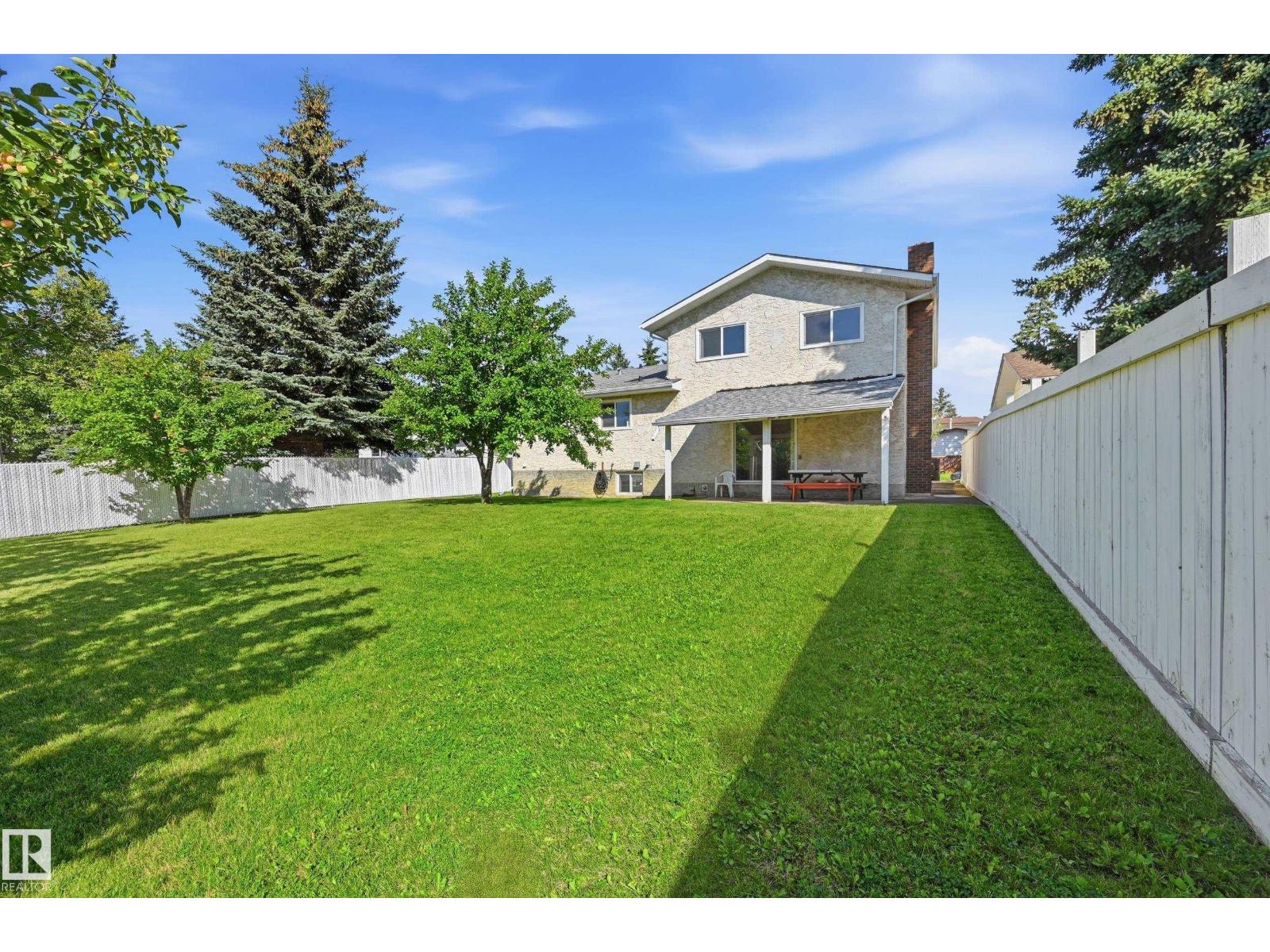 8119 24 AV NW - 28