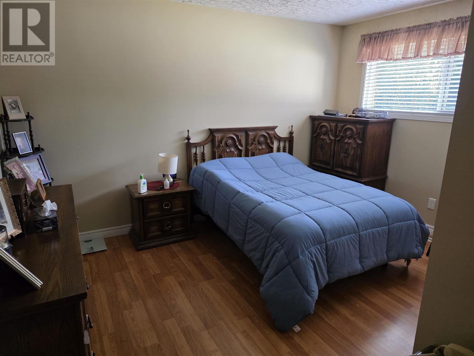 20 St. Michaels SQ - Image 17