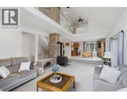 Dining nook - 9067 Planet Mine Road, Stump Lake, BC V0E1S0 Photo 11