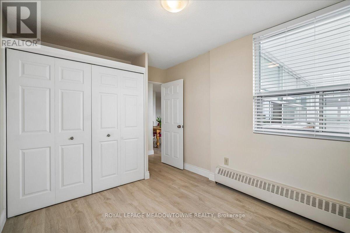 #1601 2263 MARINE DRIVE - Image 17