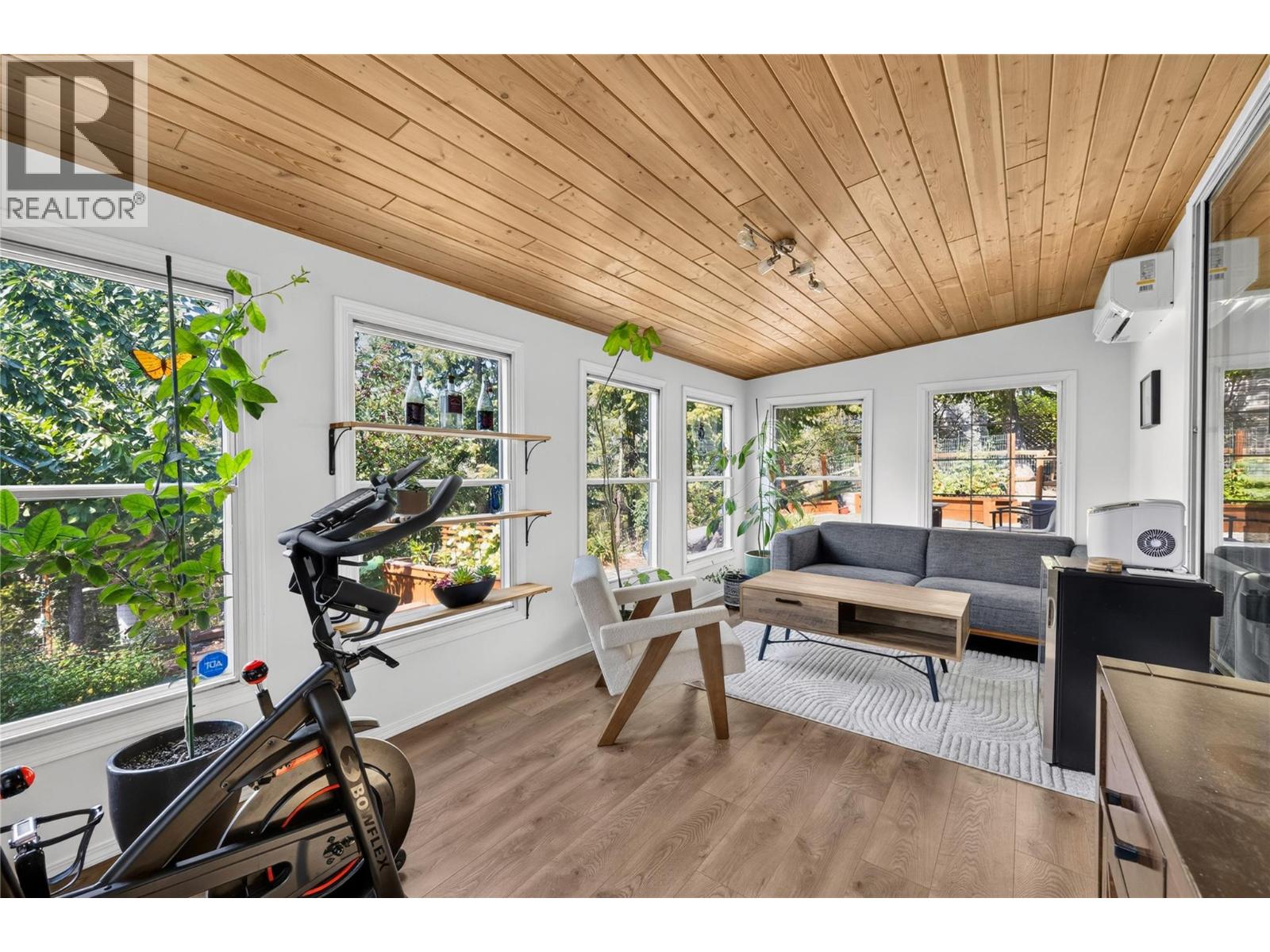 3115 JUNIPER Drive - 22