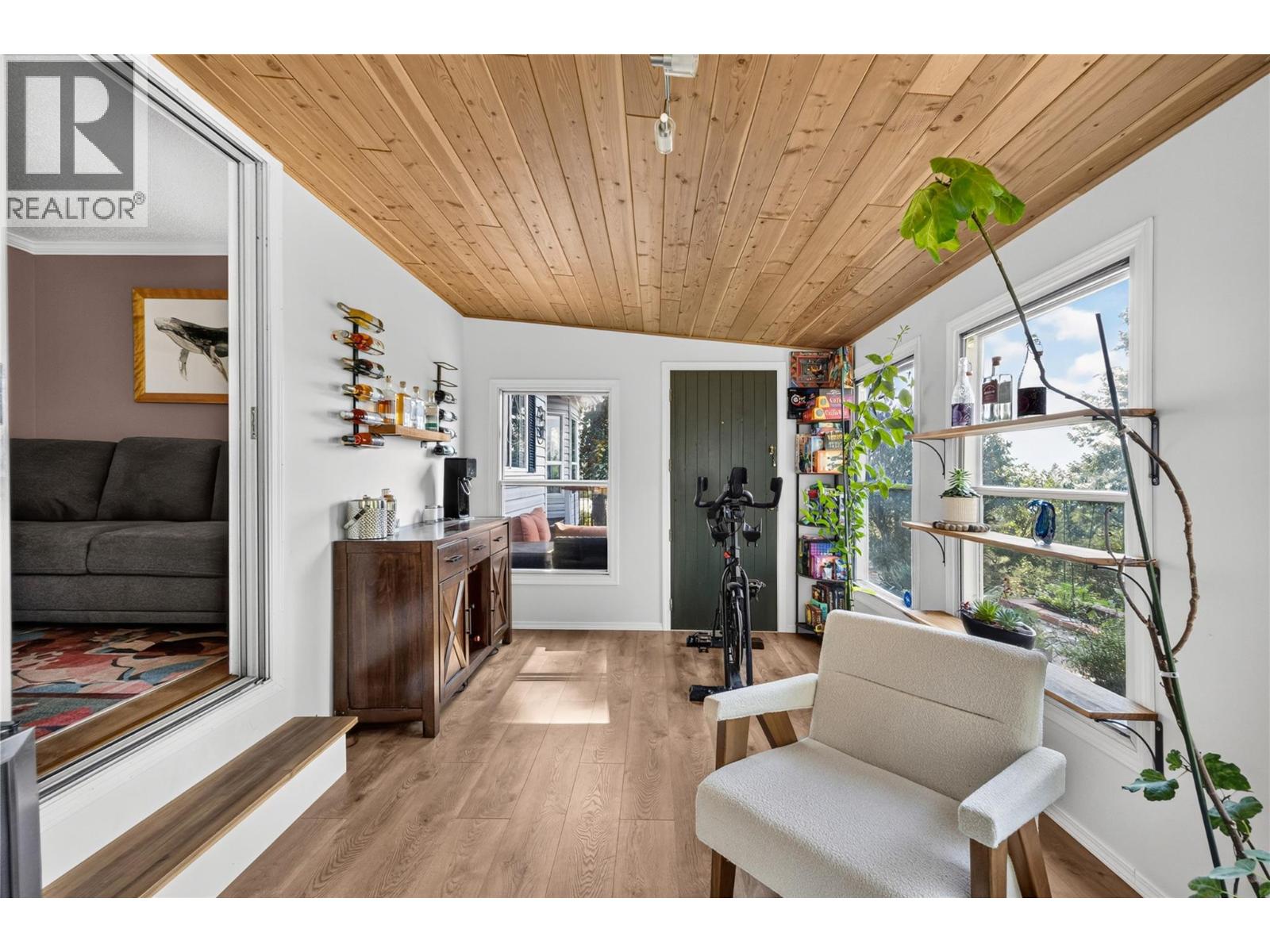 3115 JUNIPER Drive - Image 24