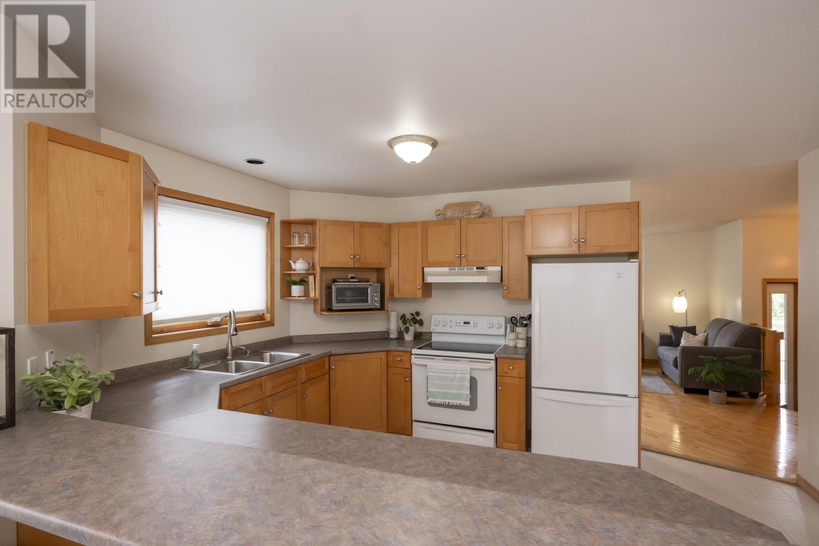 2210 Scotland ST - Image 21