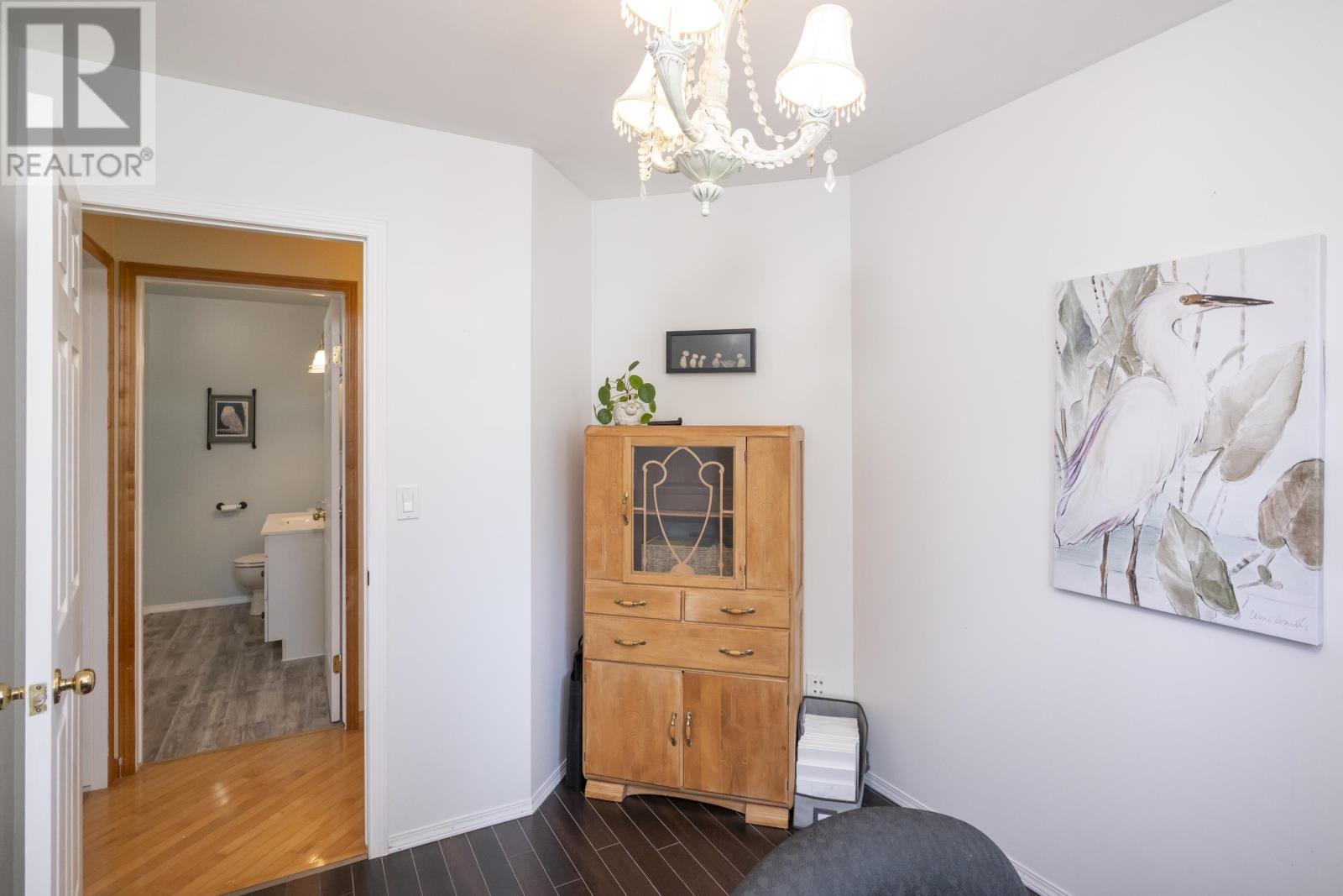 2210 Scotland ST - Image 34