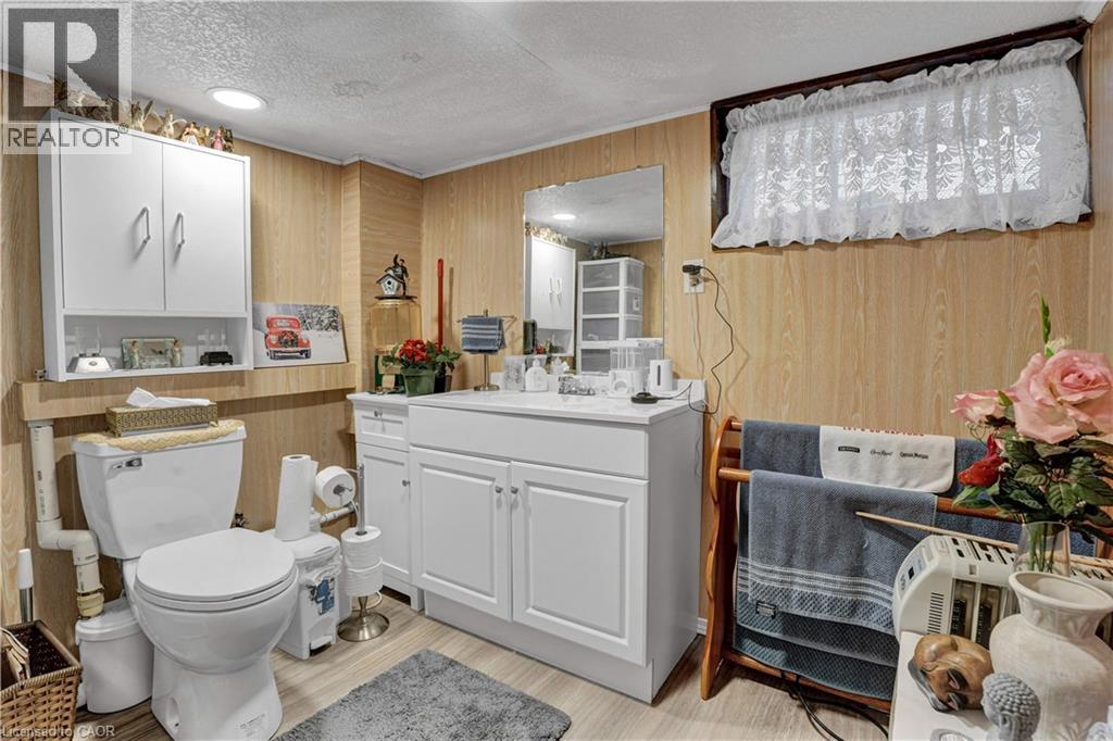 22 GRABER Place - 13