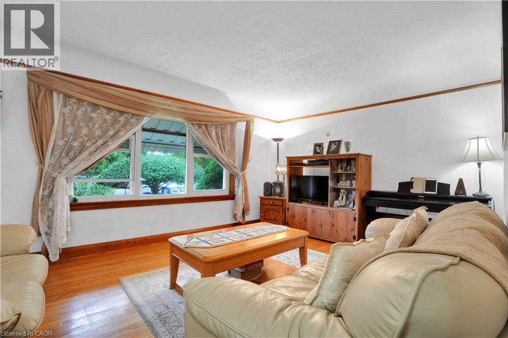 22 GRABER Place - 5