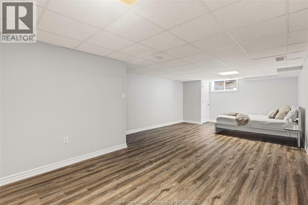 1519 Aspenshore AVENUE - Image 25
