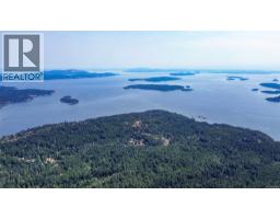 109 Skywater View, Salt Spring, BC V8K2W9 Photo 9