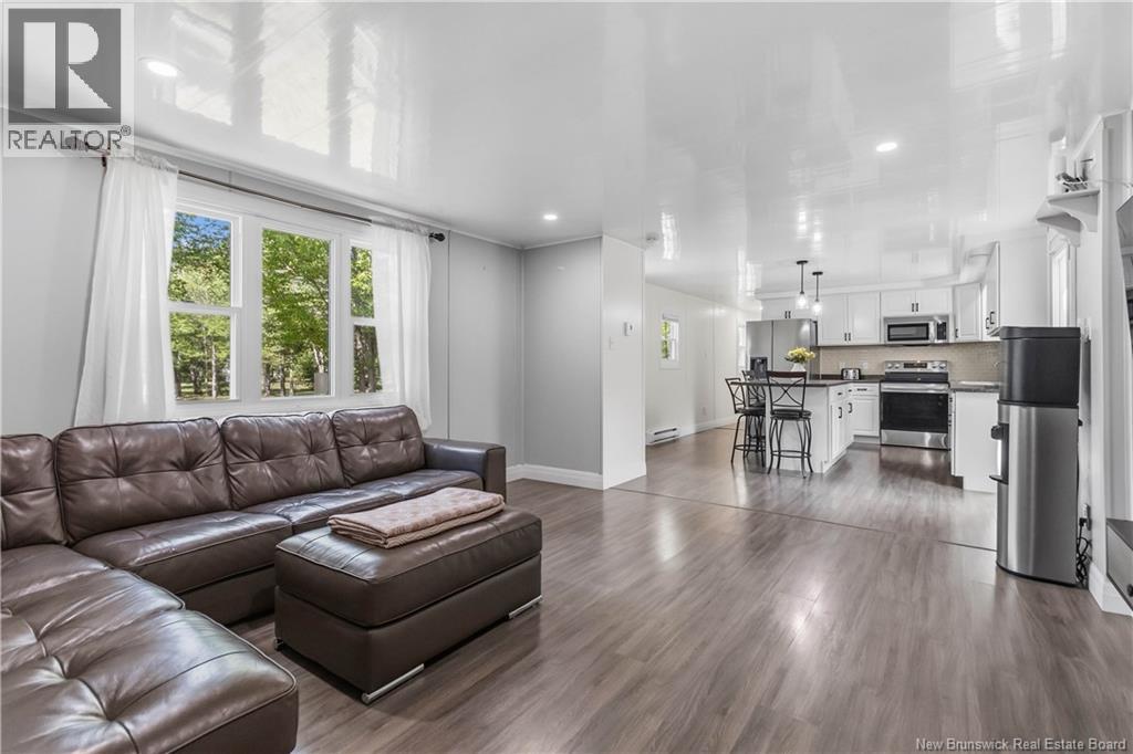 10 Black Spruce Street - Image 7