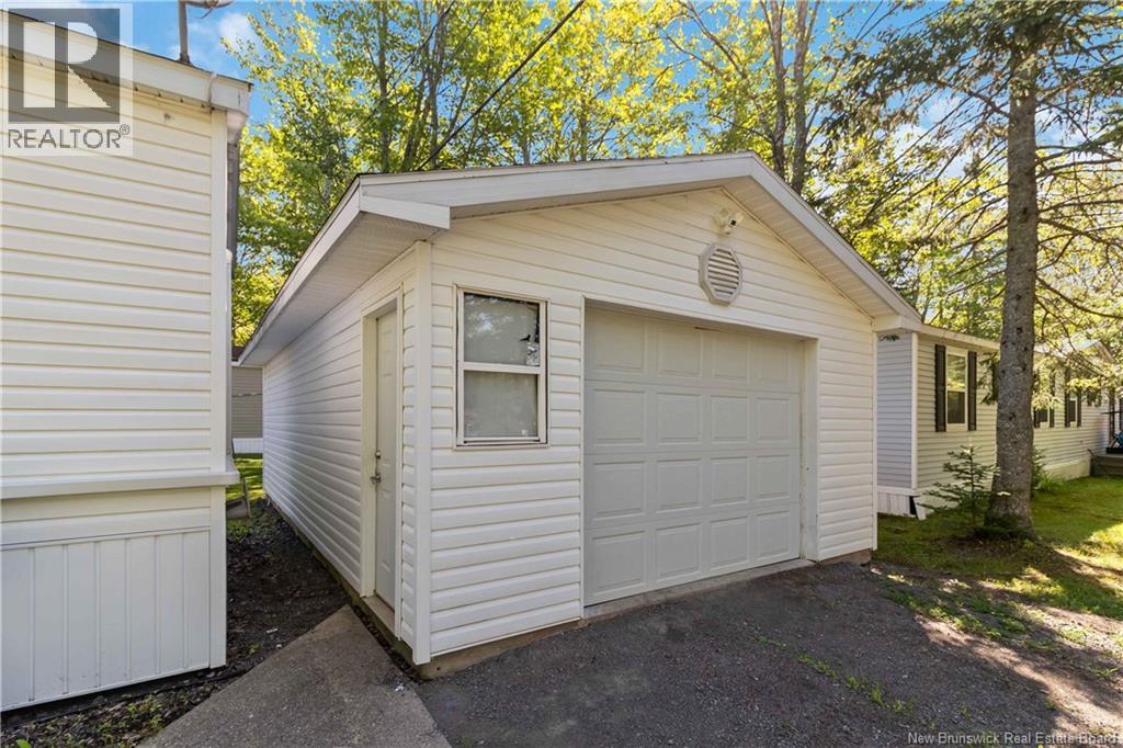 10 Black Spruce Street - 33