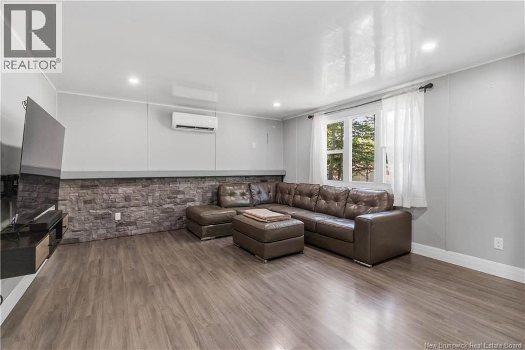 10 Black Spruce Street - 4