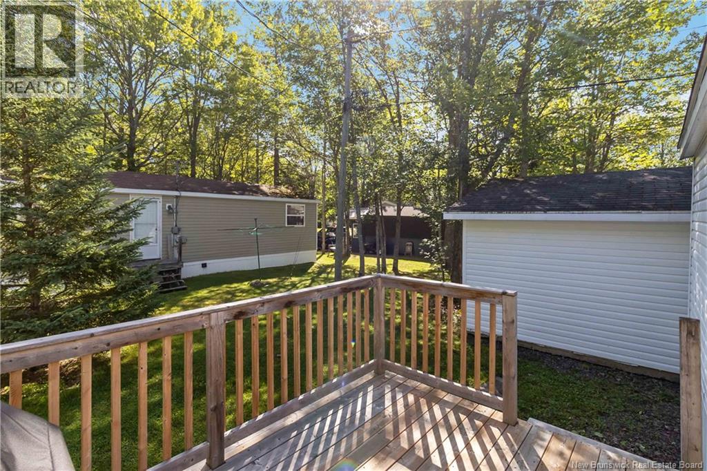 10 Black Spruce Street - 36