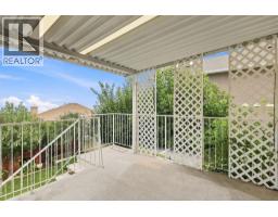 1954 Stirling Drive, Kamloops, BC V1S1P9 Photo 22
