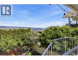 1954 Stirling Drive, Kamloops, BC V1S1P9 Photo 21