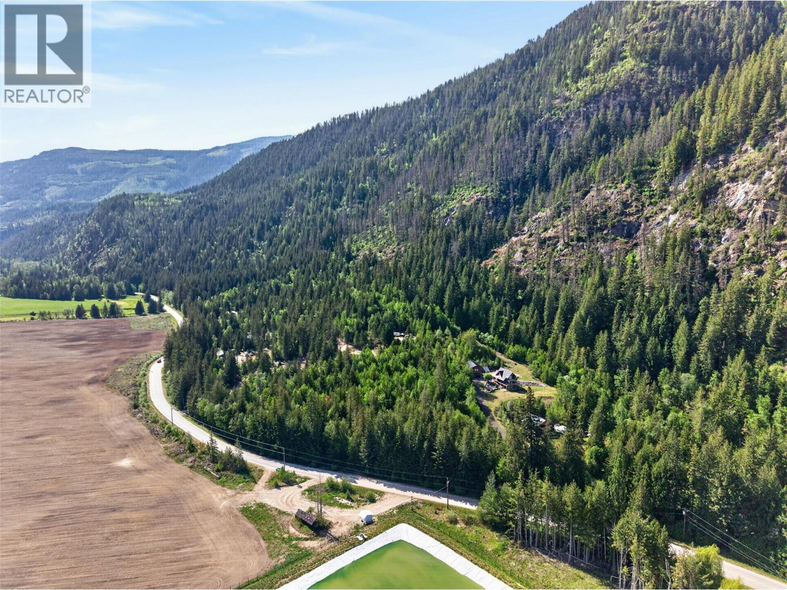 Lot 6 CAMBIE-SOLSQUA Road