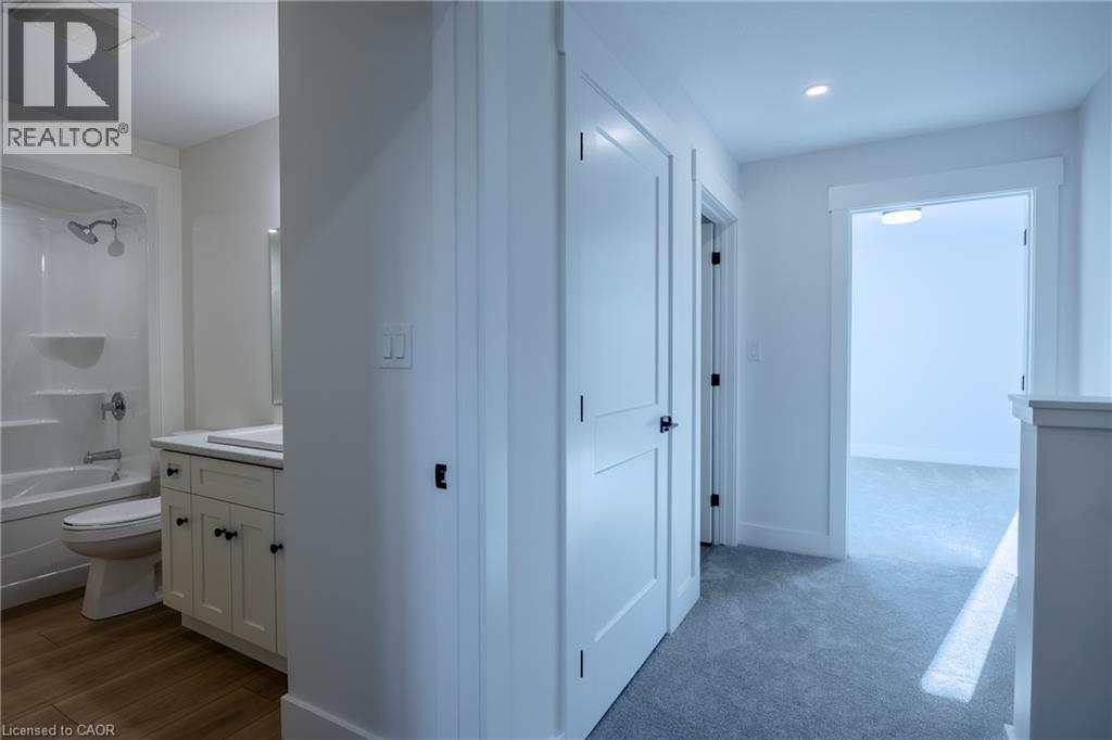 107 AMBER Street - Image 12