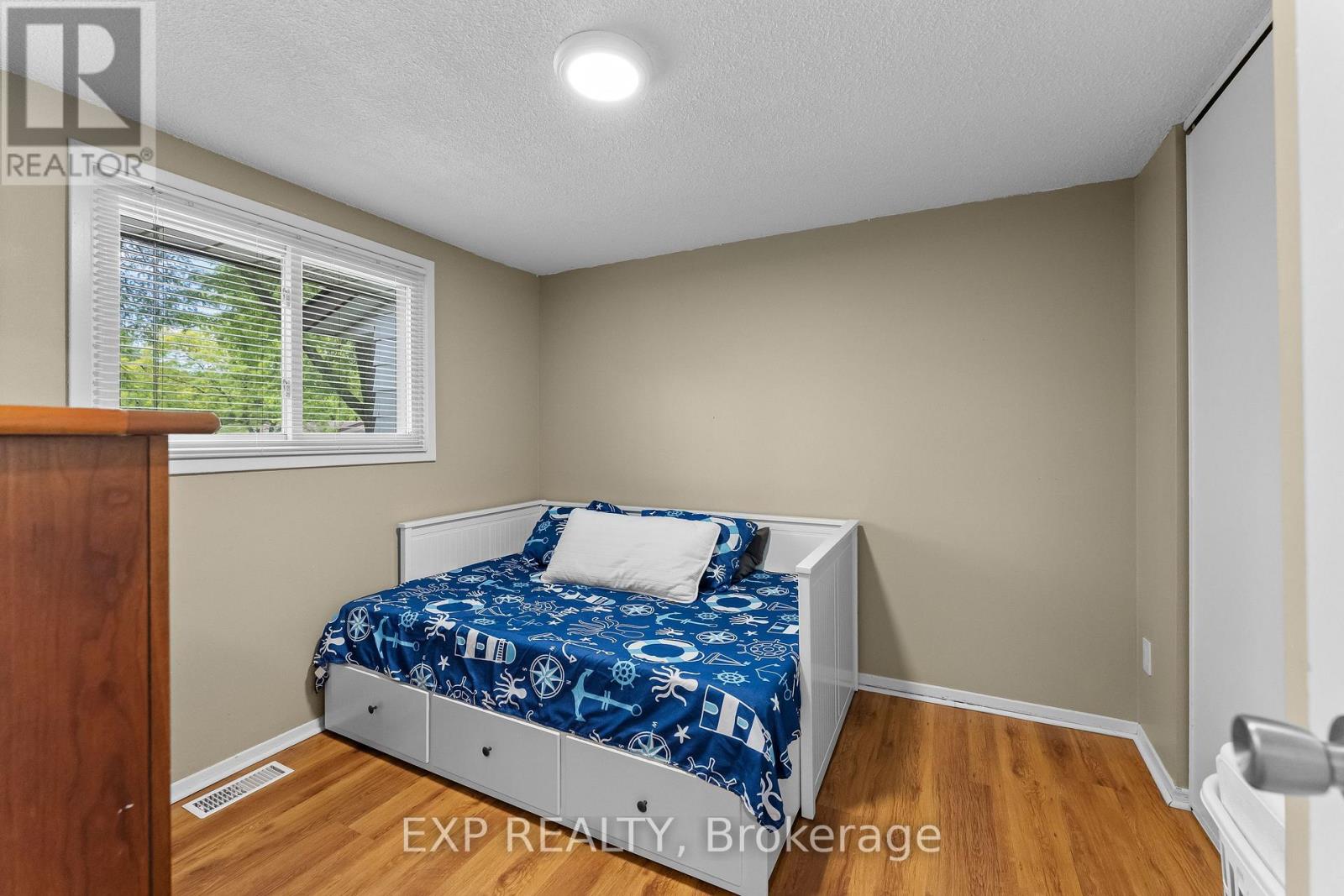 #10 3322 ADDISON AVENUE - Image 19