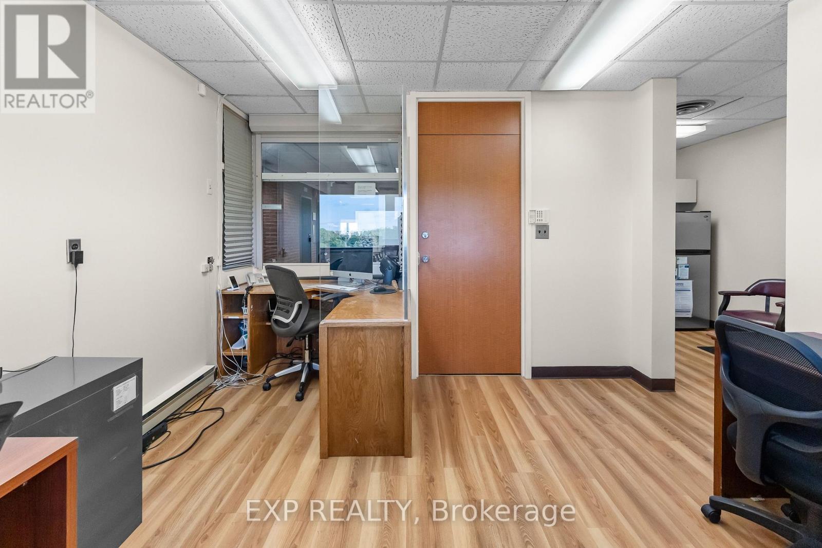 #603-604 5400 Portage Road, Niagara Falls (Hospital), Ontario, L2G5X7, Niagara Falls (Hospital), Ontario — photo 4 of 5