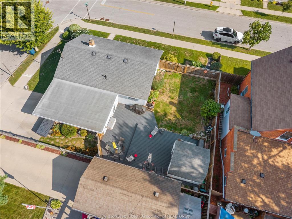 99 Pearl STREET West - Image 36