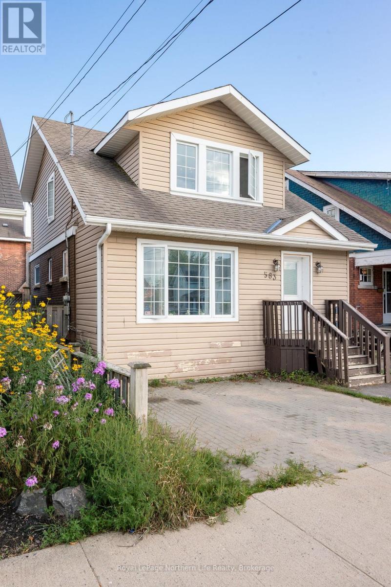 583 WYLD STREET - 1