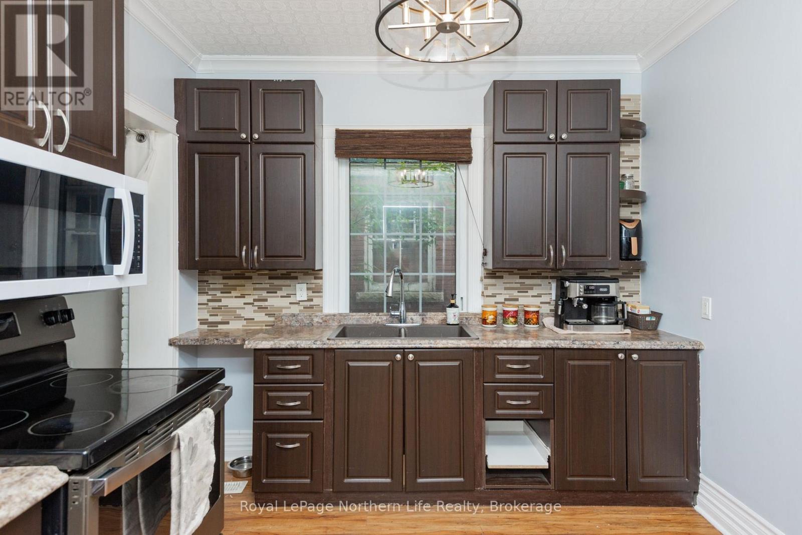 583 WYLD STREET - 13