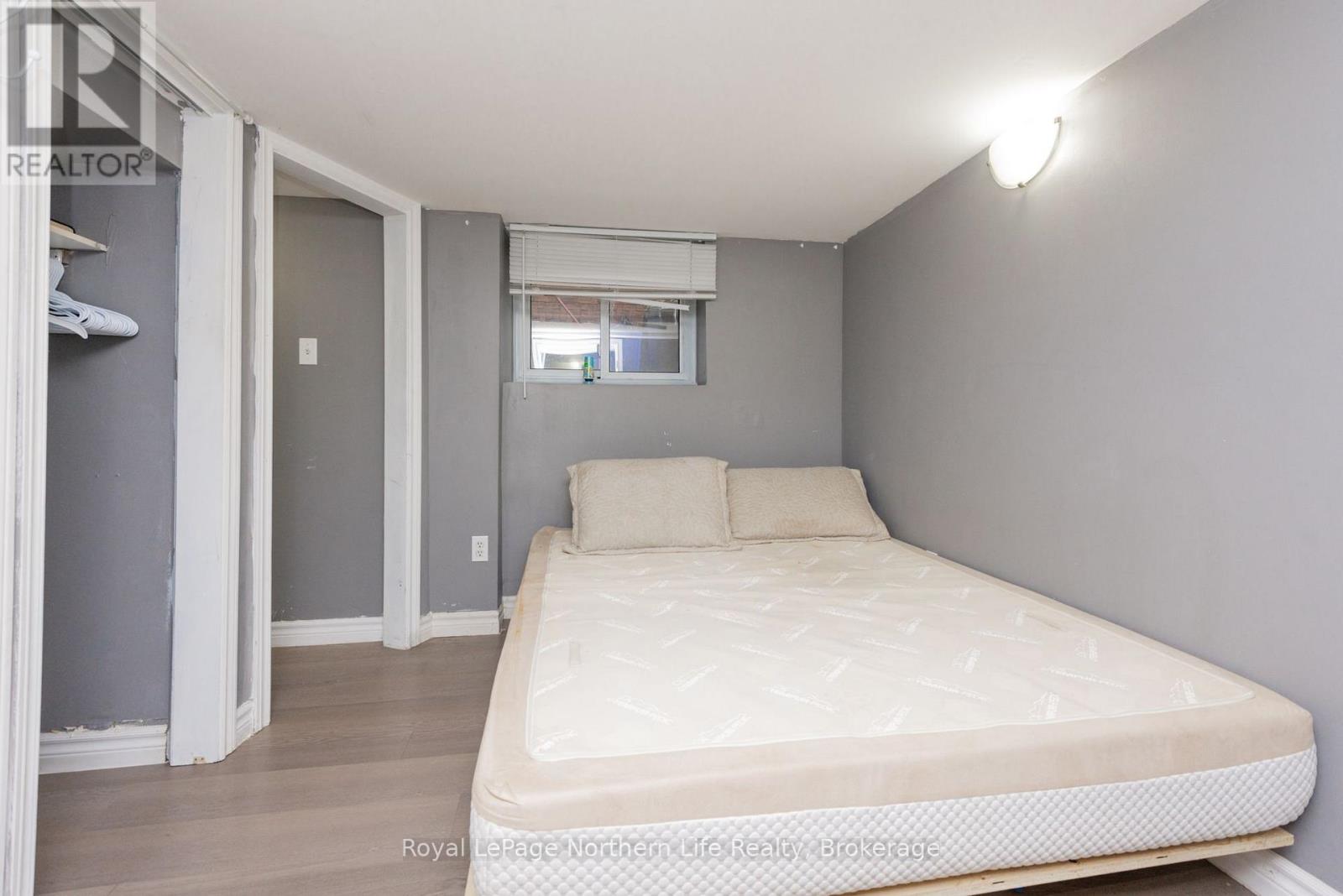 583 WYLD STREET - Image 28