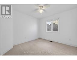 18 Marks Road, Springwater, ON L9X1A8 Photo 14