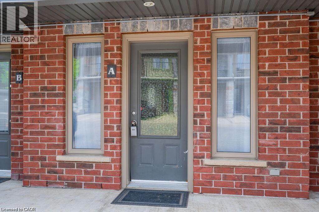 489 EAST Avenue Unit# A — photo 2