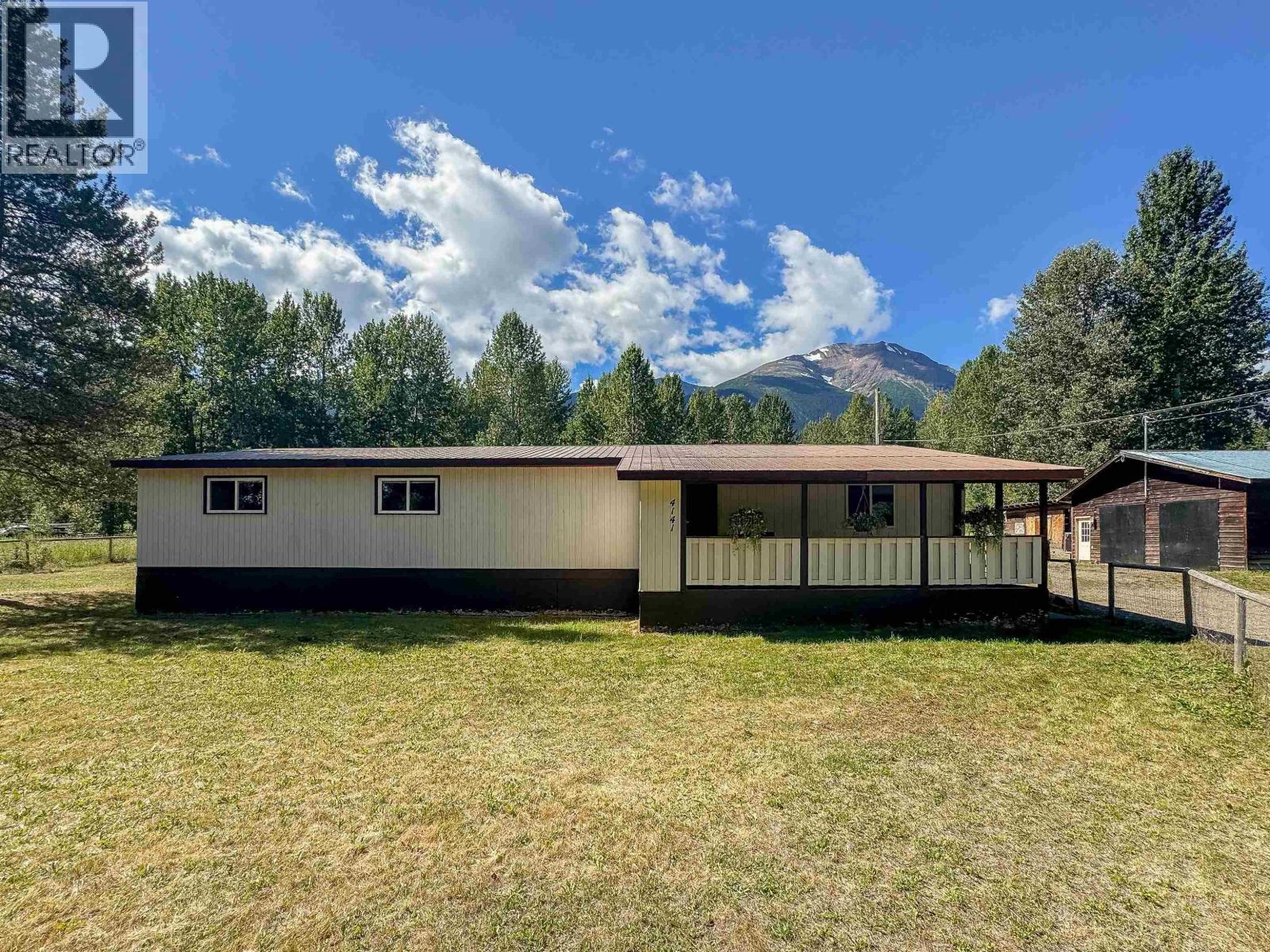 4141 WHALEN Road, Smithers