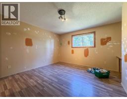 4141 Whalen Road, Smithers, BC V0J2N2 Photo 17