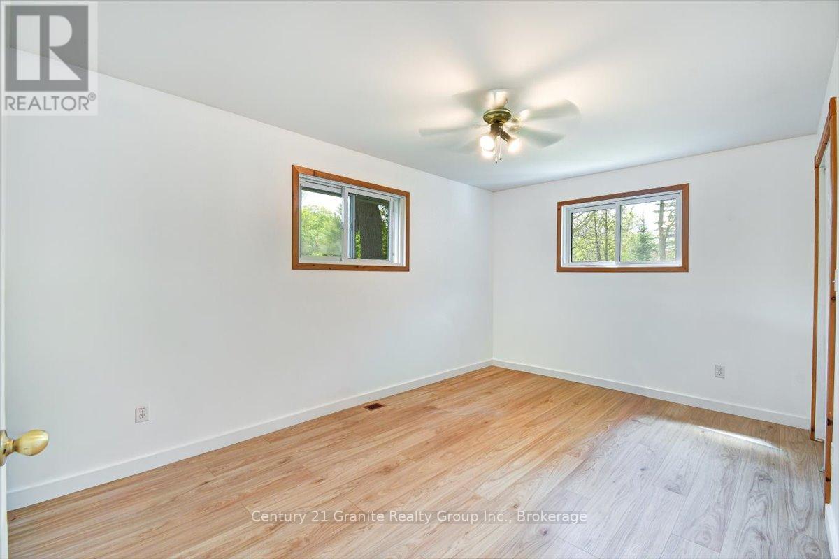 66 HASTINGS STREET S - Image 16