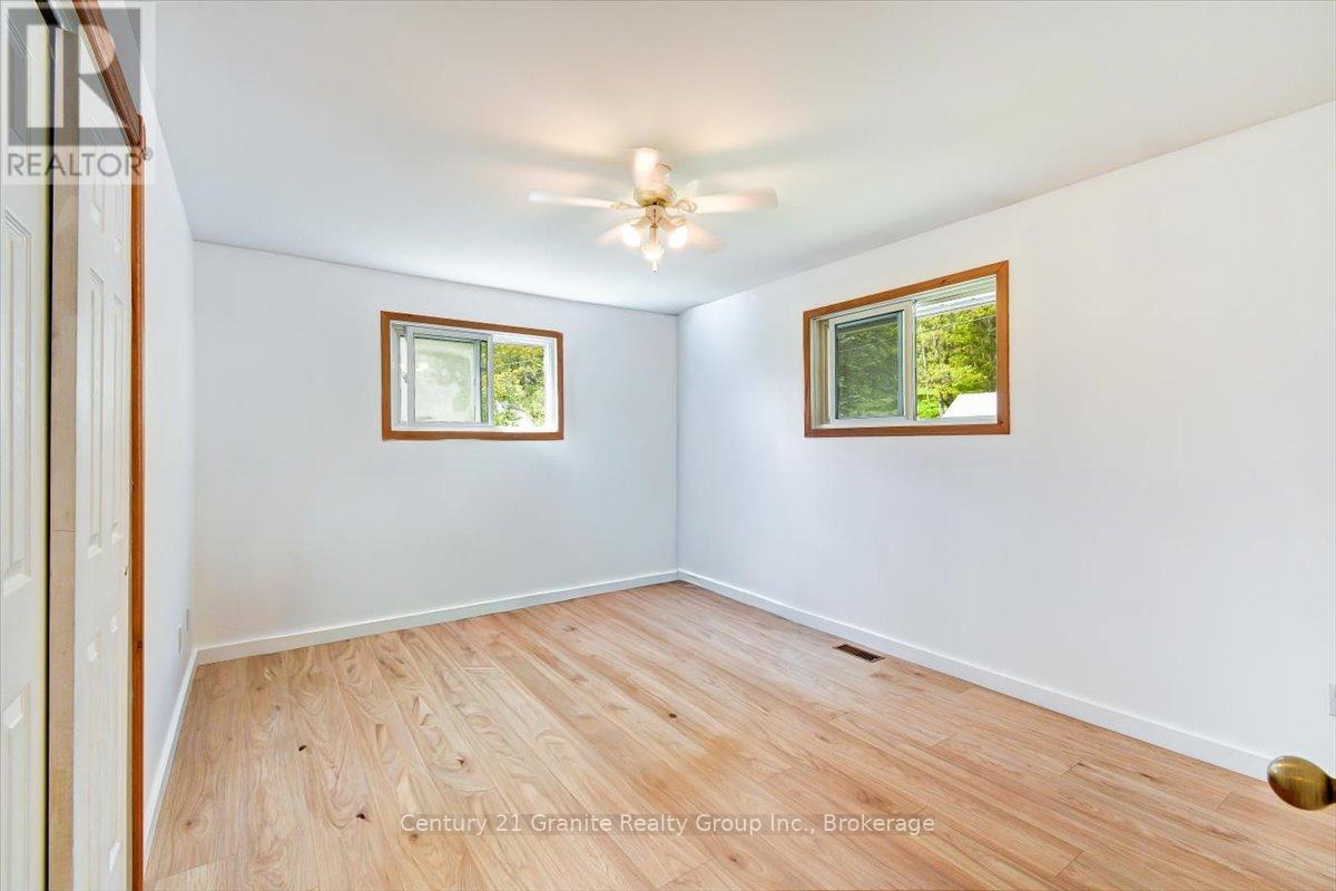 66 HASTINGS STREET S - Image 17