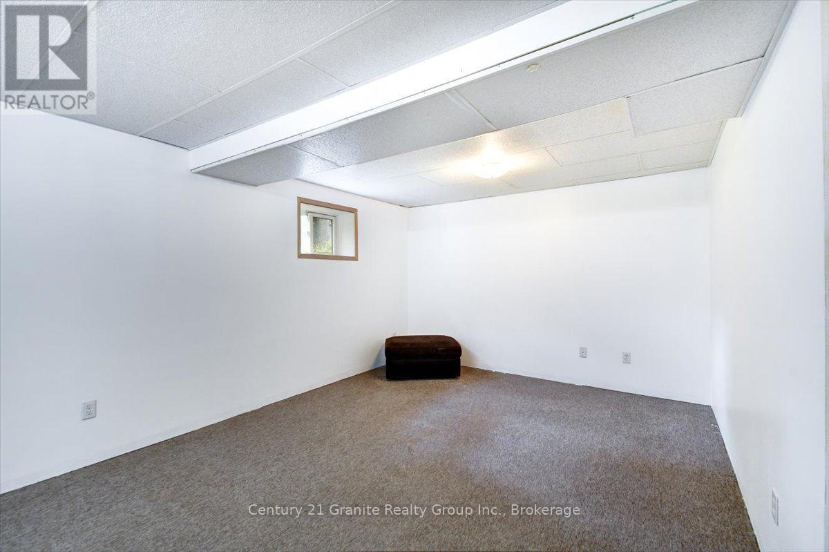 66 HASTINGS STREET S - Image 22