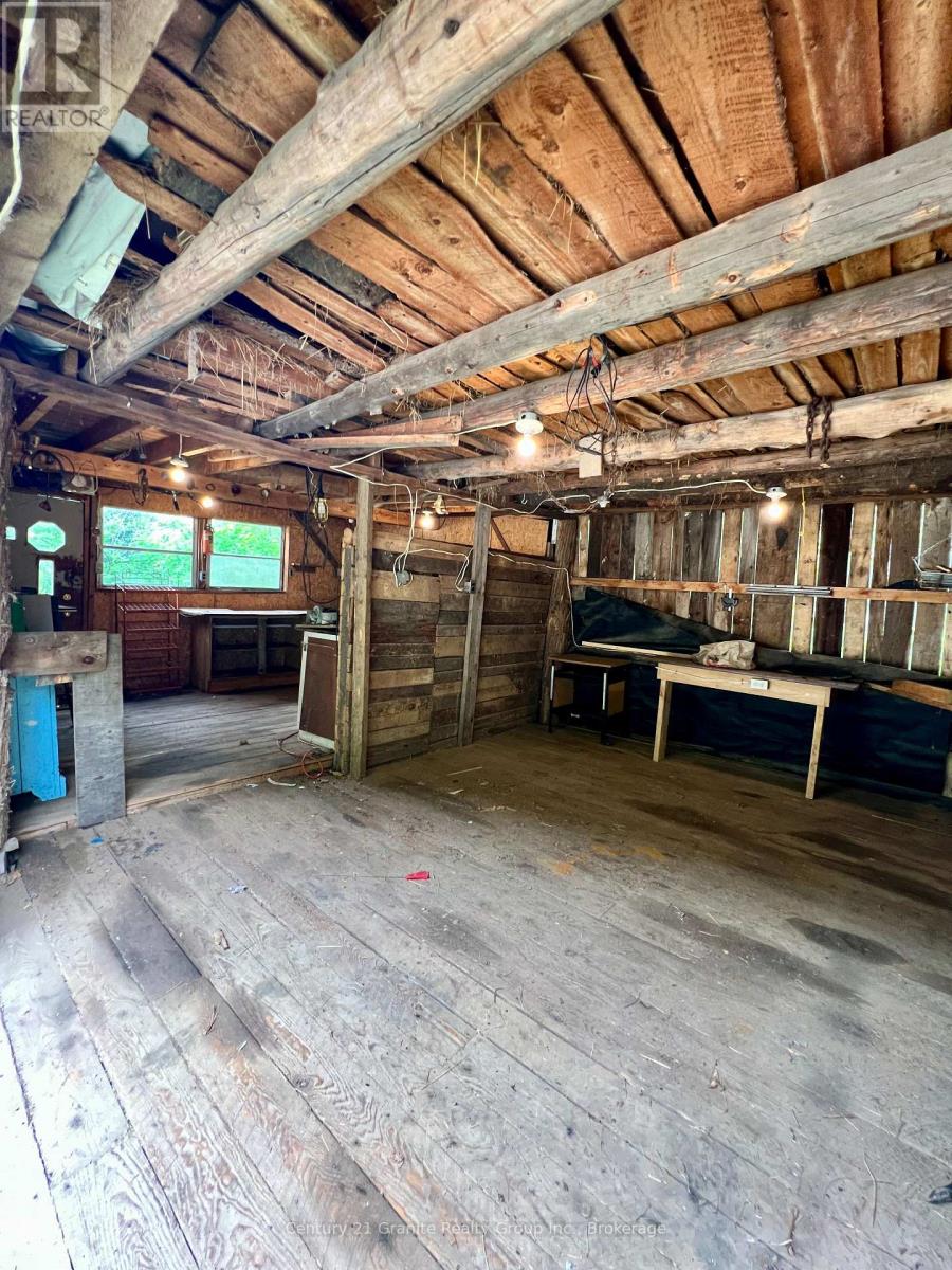 66 HASTINGS STREET S - 50