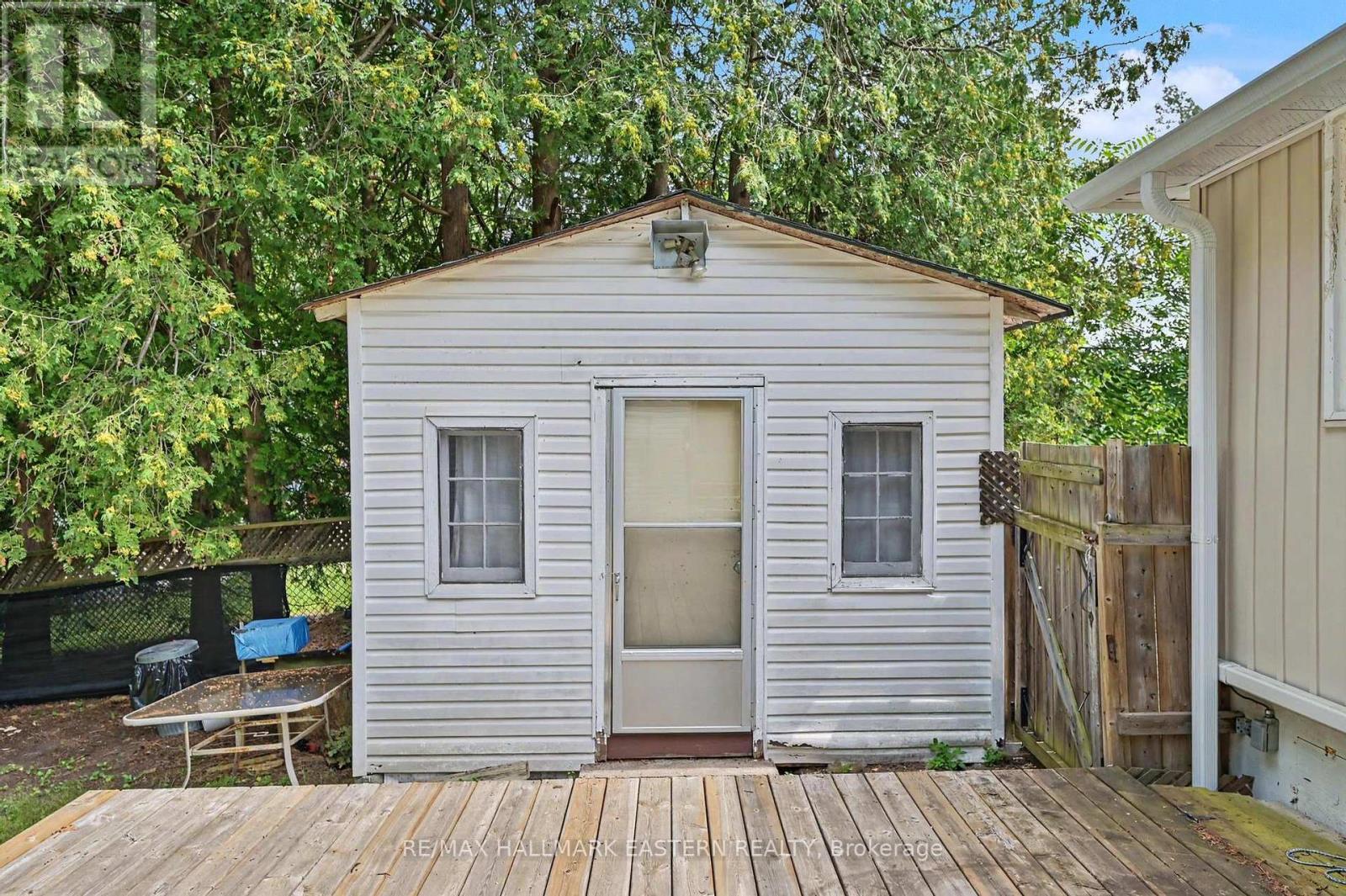 7034 BEECH STREET - Image 19