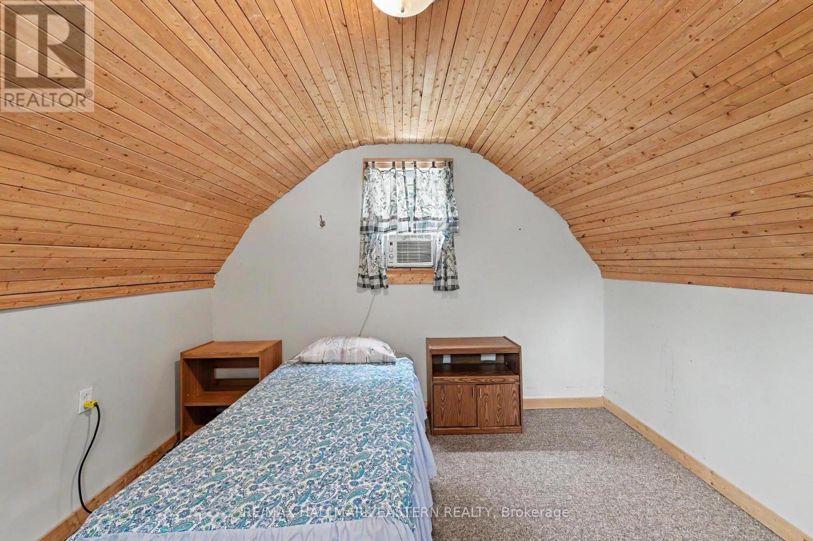7034 BEECH STREET - Image 22