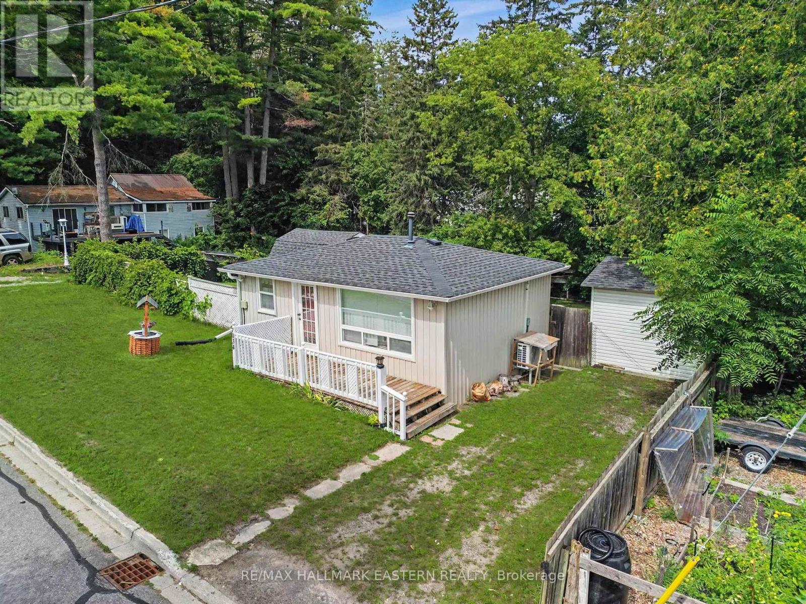 7034 BEECH STREET - Image 31