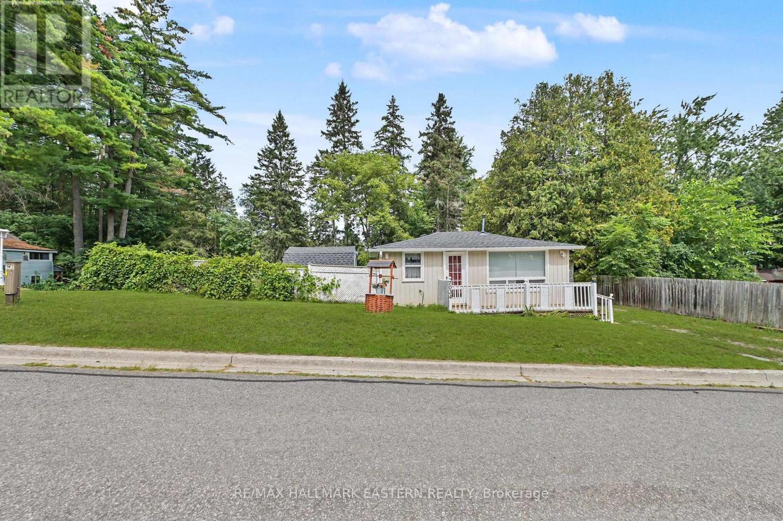 7034 BEECH STREET - Image 32