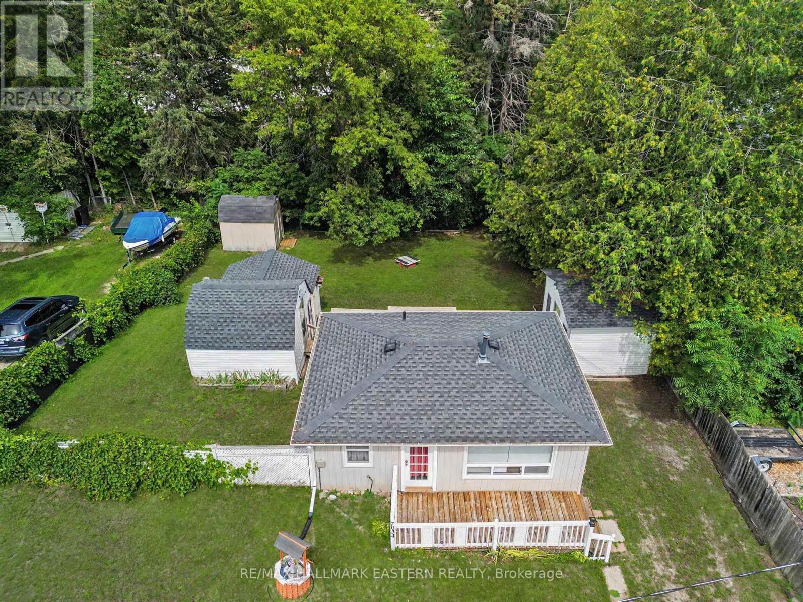 7034 BEECH STREET - 33