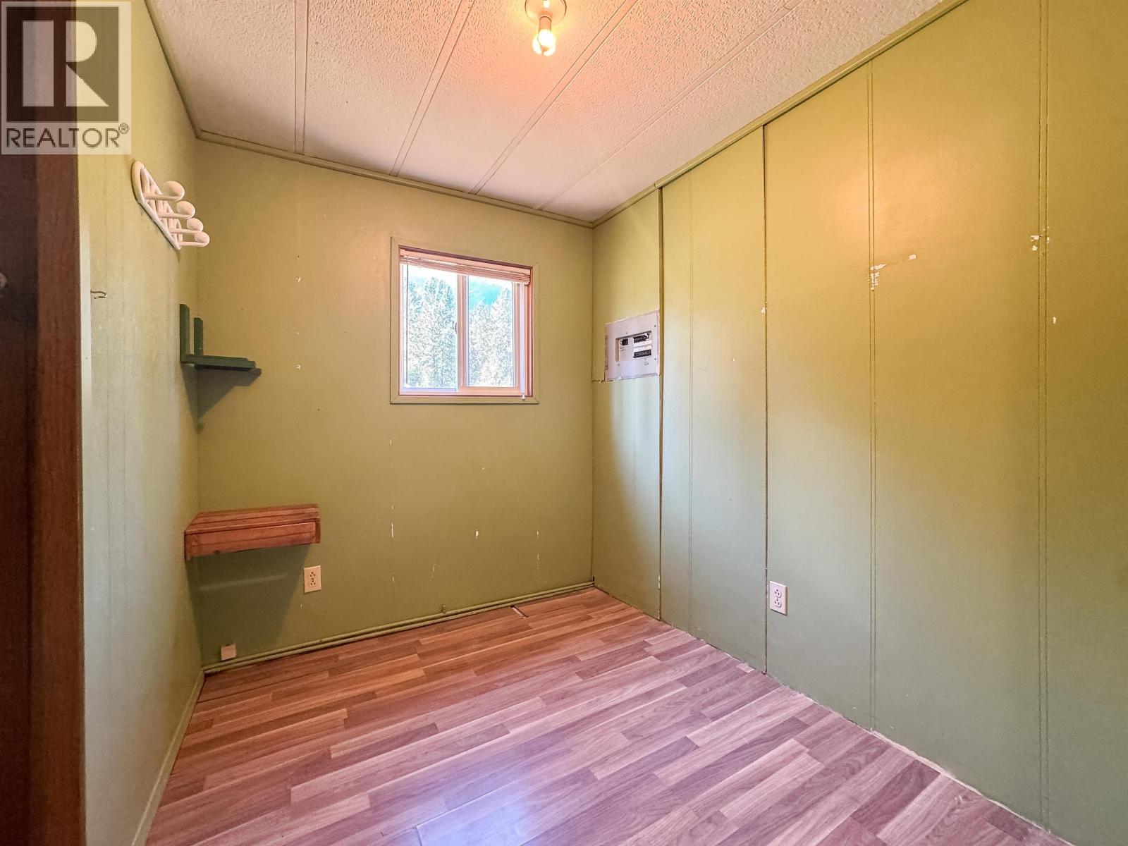 4141 WHALEN ROAD - 16